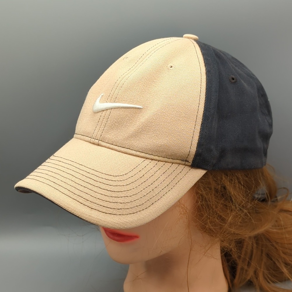 Nike Golf Cap Hat Tan Black Two Tone Center White Swoosh Fitted Size L/XL Y2K